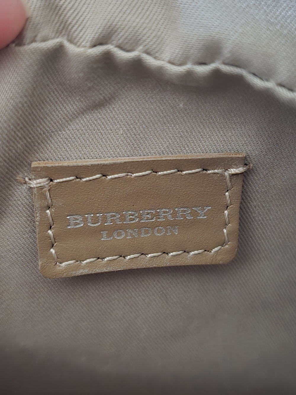 Burberry Pink Check Camera Bag - Picture 3 of 9